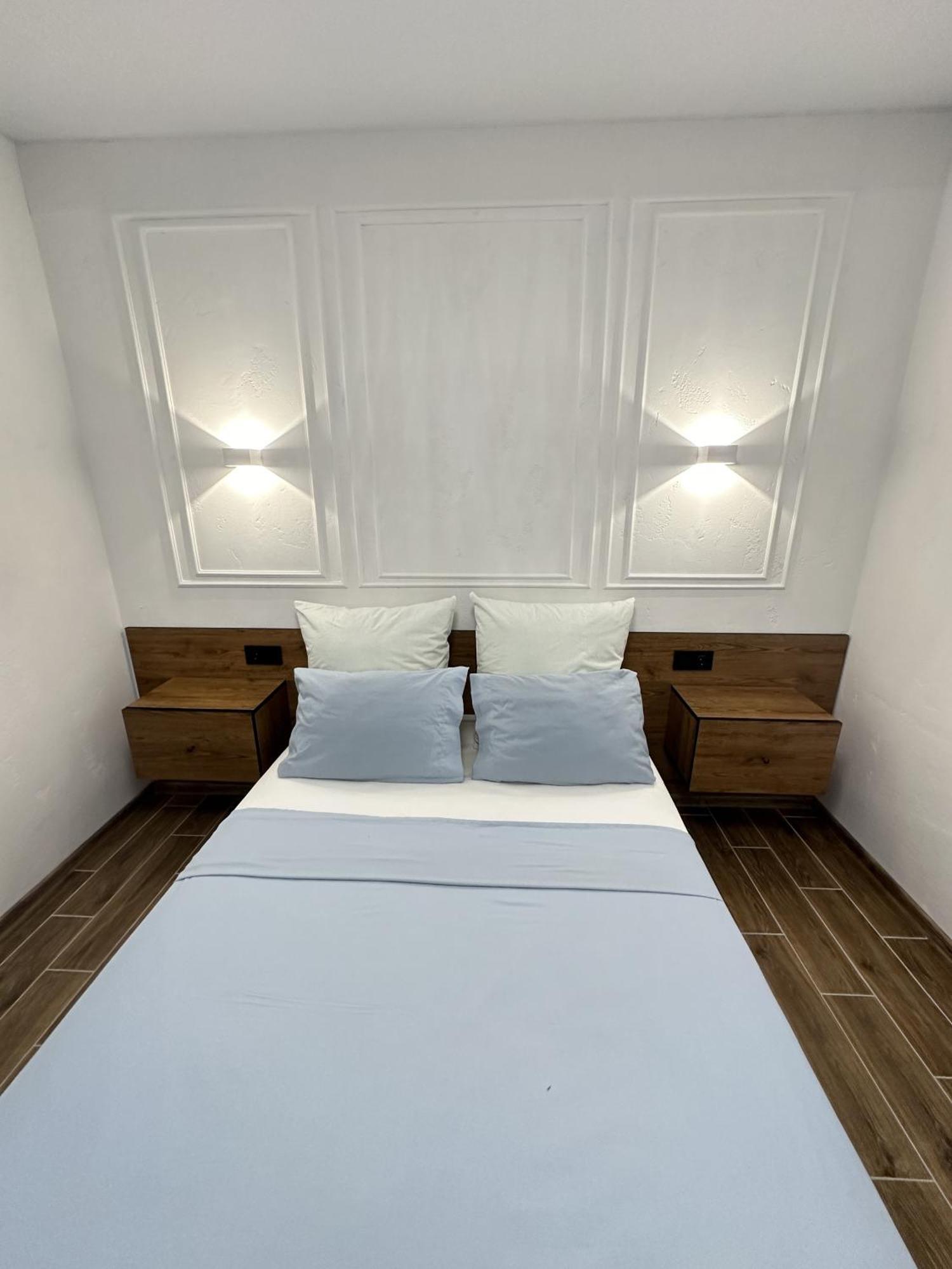 Loft Apartment Tiraspol Bagian luar foto