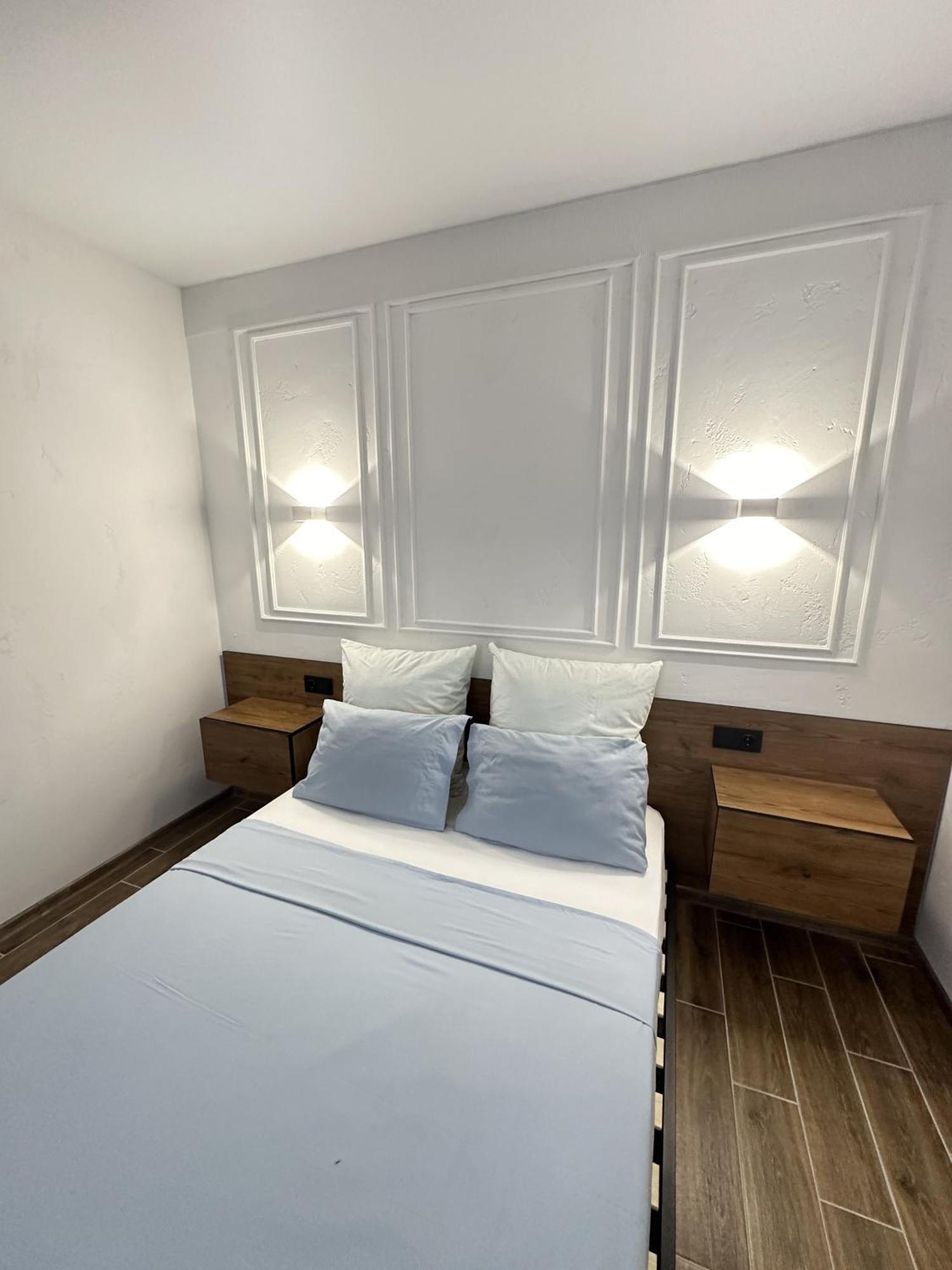 Loft Apartment Tiraspol Bagian luar foto