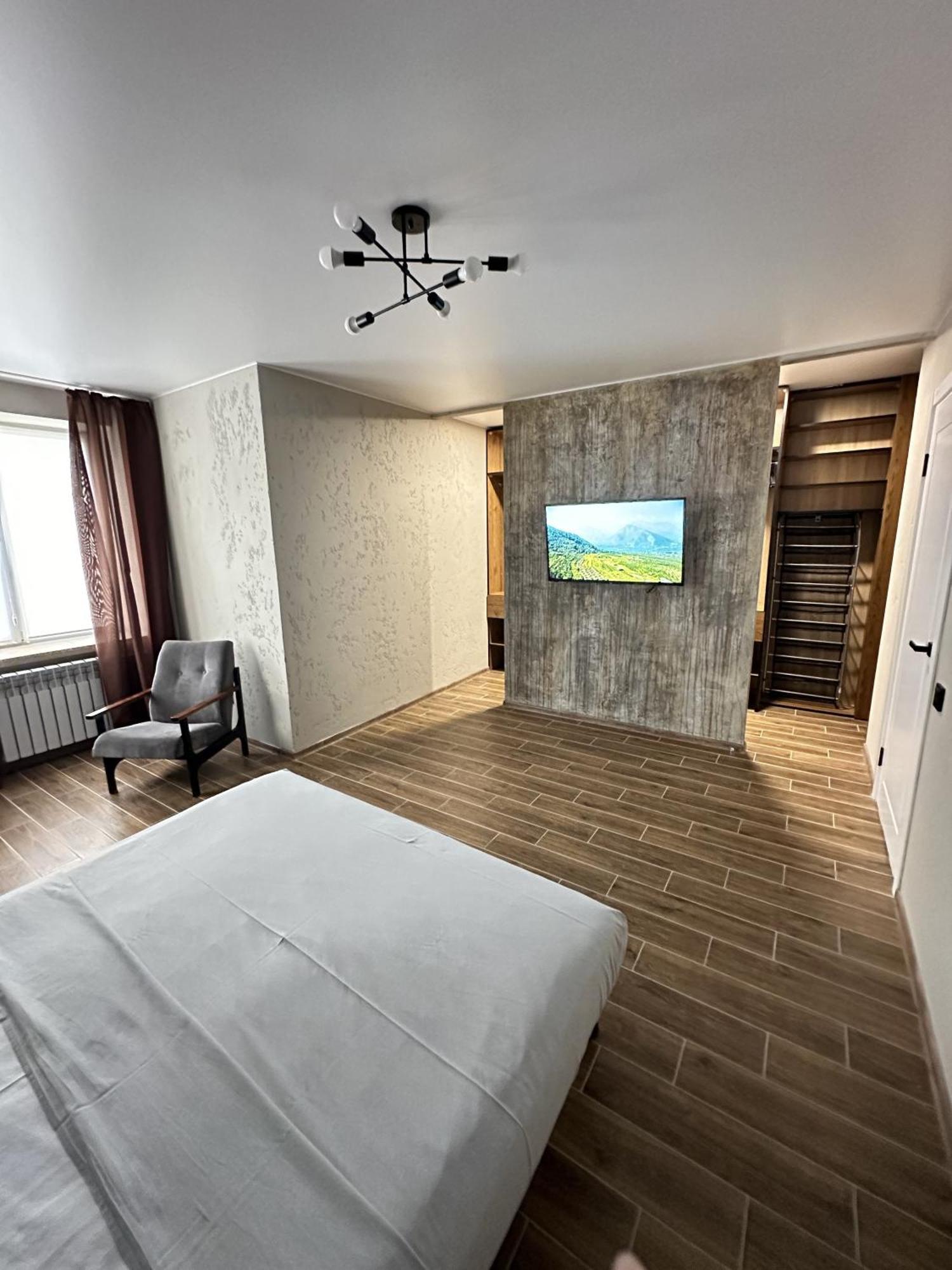 Loft Apartment Tiraspol Bagian luar foto